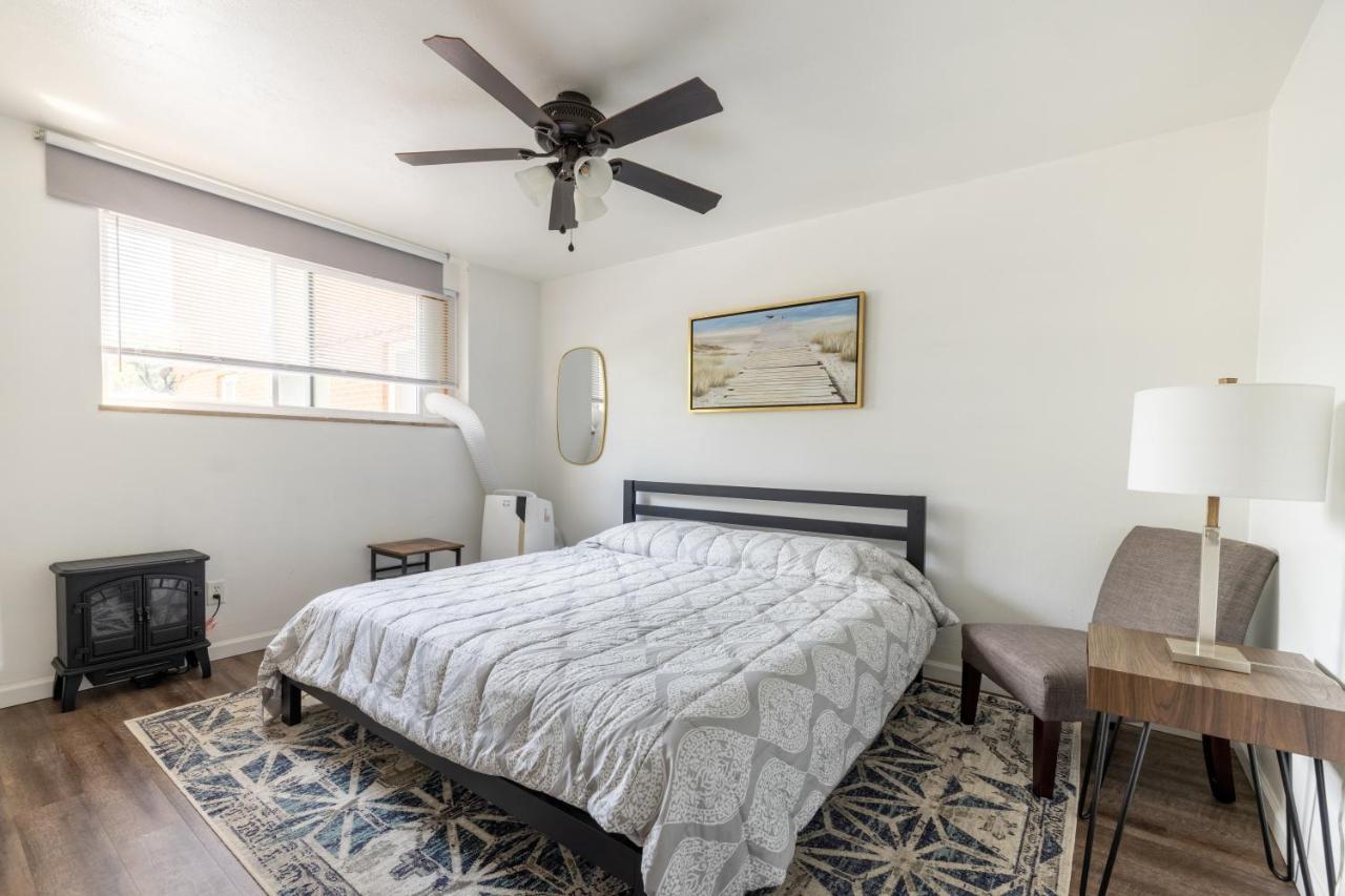 Georgetown Villas 1-1B Close To Cleveland Airport And The Rocky River Valley Fairview Park Dış mekan fotoğraf