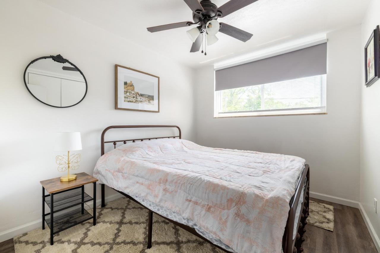 Georgetown Villas 1-1B Close To Cleveland Airport And The Rocky River Valley Fairview Park Dış mekan fotoğraf